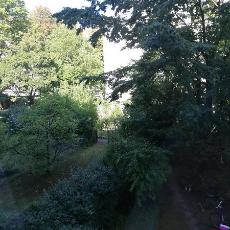 Room In Maisonette With Garden, Parking Place Viena Exterior foto